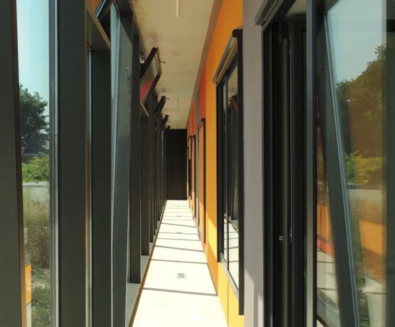 Moteur à chaîne pour la ventilation naturelle, Force de traction 200 N | Série VCD - produit présenté par D+H FRANCE S.A.S