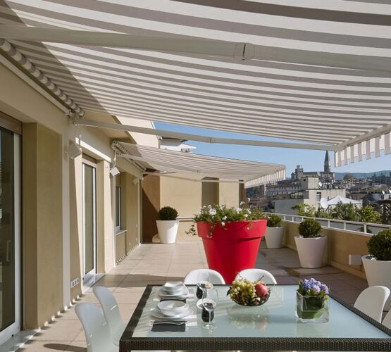 Moteurs pour volets roulants et stores | Motorisation électrique pour protection solaire - produit présenté par CT FERMETURES