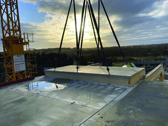  Mur hybride préfabriqué en béton collé sur ossature bois | Hybrimur - JOUSSELIN