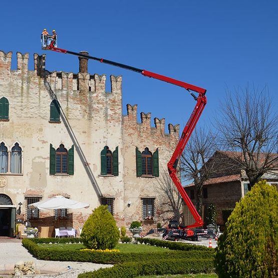  Nacelle aérienne chenillée d'une hauteur de travail 25.70 m | Lightlift 26.14 - Plateformes élévatrices de personnes