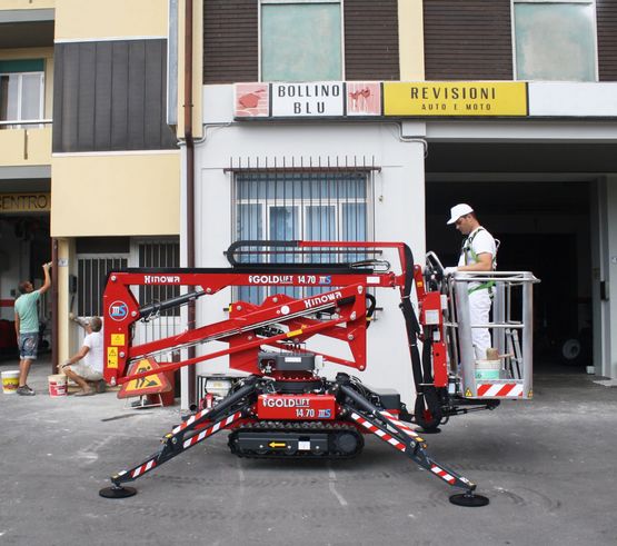  Nacelle aérienne chenillée de capacité 120 à 200 kg | Goldlift 14.70 IIIS - HINOWA