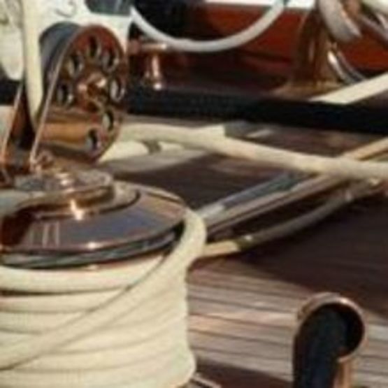 Nettoyant rénovant pour cuivre et bronze | CADENTIA CAD’BRILLE - produit présenté par CADENTIA