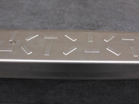 Nez de marche décoratif et personnalisable toutes matières - produit présenté par ADESOL - TECNO-K