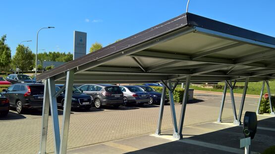 Ombrière Standard | FlexPark 2.0 - produit présenté par VOESTALPINE SADEF