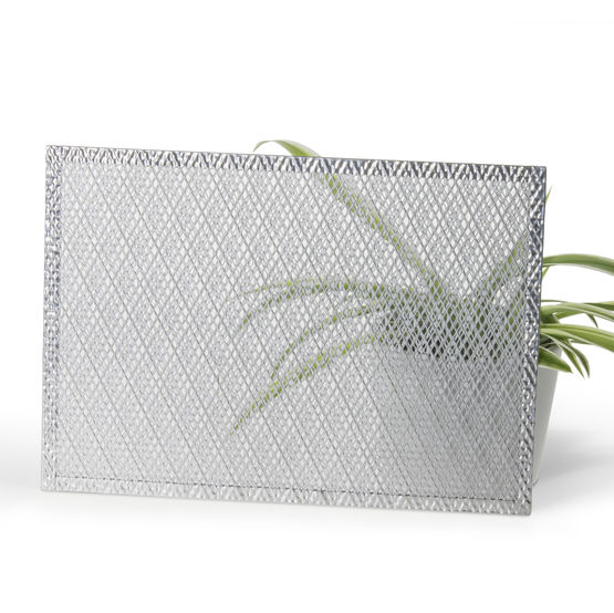 Panneau avec résille aluminium transparente | Filva-T