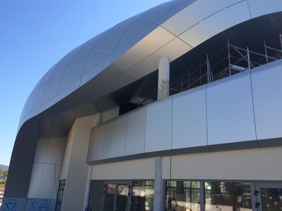  Panneau composite léger en aluminium thermolaqué anodisé |  ALUCOBOND Plus - 3A COMPOSITES