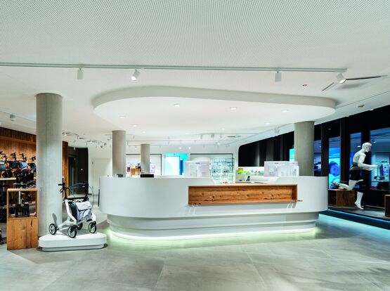 Panneau d’agencement | Solid Surface non poreux pour espaces commerciaux