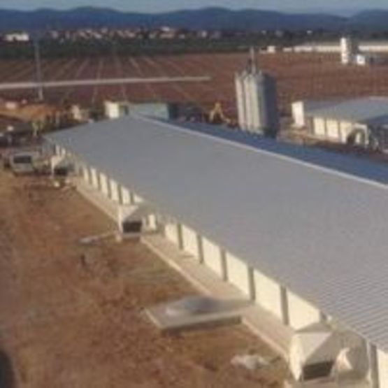 Panneau métallique pour les toitures des élevages zootechniques | AGROROOF G3