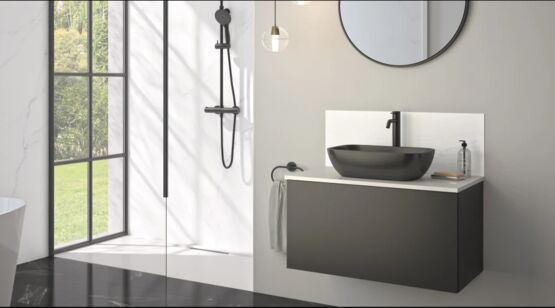 Panneau mural décoratif pour crédence de salle de bains | Kinewall Credence - produit présenté par KINEDO BALNÉO DOUCHE