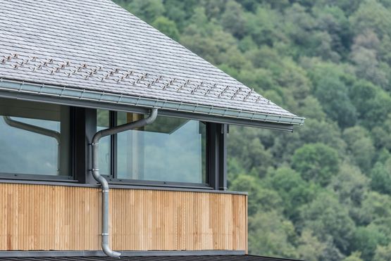 Panneau solaire thermique en ardoise naturelle pour ECS et chauffage | Thermoslate Système avec Crochet - produit présenté par CUPA PIZARRAS