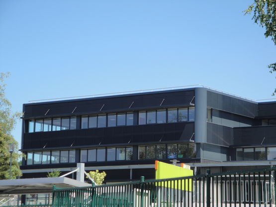 Panneaux nervurés complexes  | Panneaux nervurés complexes - produit présenté par TOLARTOIS