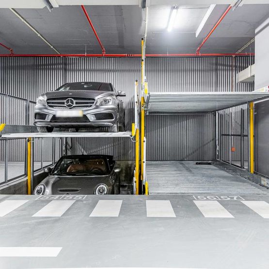  Parking mécanisé indépendant - Parklift 450 - 2 places avec fosse - Plate-forme de superposition pour véhicules