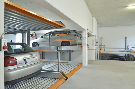 Parking mécanisé pour stationnement de 1 à 4 voitures sur plateformes | KLAUS MultiBase  2072i