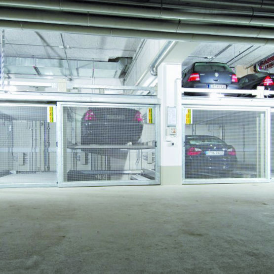 Parking semi-automatique - Combilift 543 - 3 niveaux 