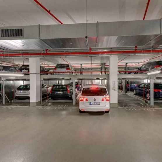 Parking semi-automatiques - 2 niveaux sans fosse | Combilift 552
