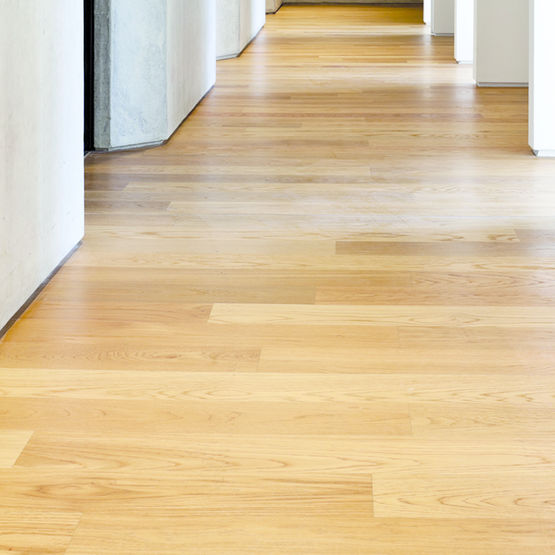 Parquet contrecollé à rainure et languette | Xtralame