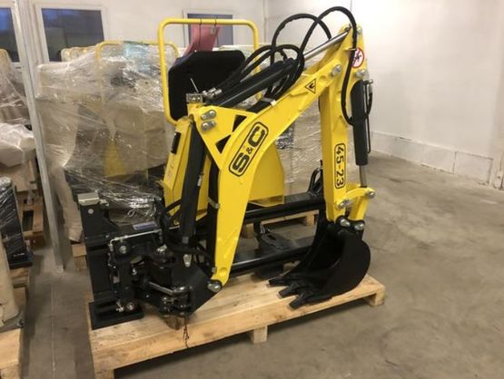  Pelle rétro pour tracteur | S&amp;C 45-23  - SARL HG TECH