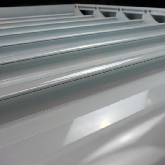 Pergola adossée bioclimatique en aluminium pour terrasses | Attractive  - produit présenté par ALSOL.FR