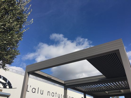  Pergola aluminium à lames rétractables | WALLIS&amp;OUTDOOR - Série 414PR  - PROFILS SYSTÈMES