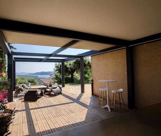  Pergola avec extension d&#039;habitation à toit plat | Espacium - ESPACE LOUNGE