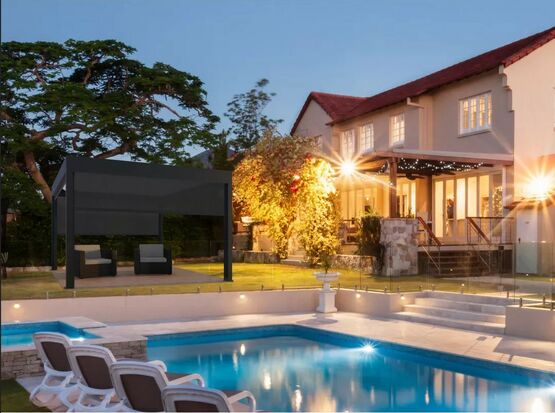  Pergola bioclimatique autoportée en aluminium 4x4 | ABS SAS CLAUSTRALU - Pergolas