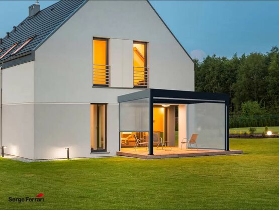  Pergola bioclimatique motorisée adossée aluminium 4x4 | ABS SAS CLAUSTRALU - Pergolas