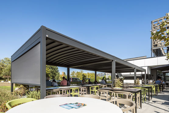  Pergola en version auto-portante ou adossée  | ISOLA 2 - Pergolas