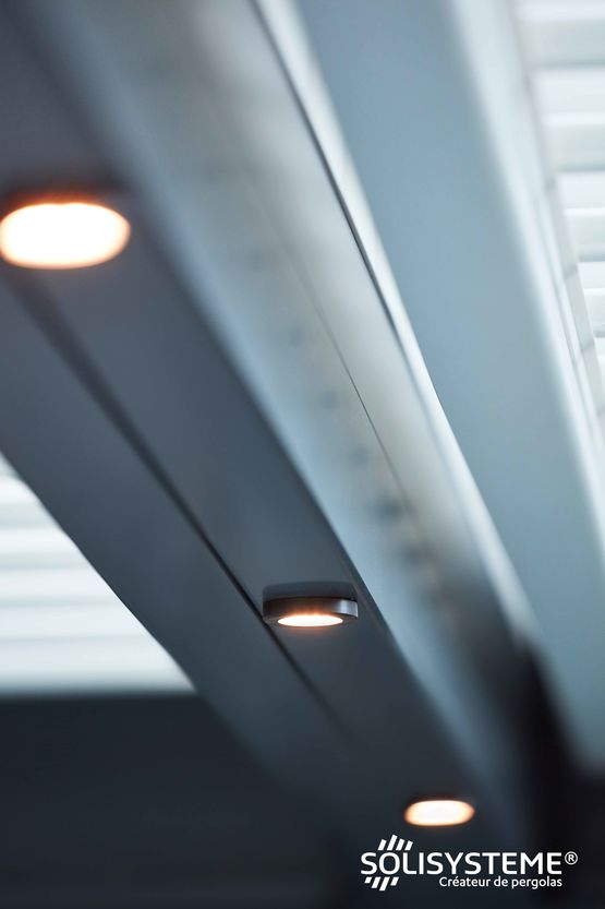 Pergolas et accessoires | SOLISYSTEME  - produit présenté par SOLISYSTEME