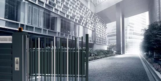  Pile coffre pour protection des motorisations des portails STEM et AQUILON | La Pile Evolution - LIPPI