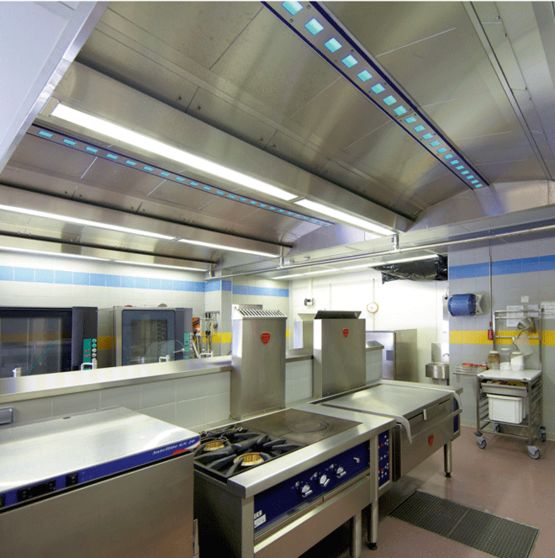 Plafond filtrant ferm pour cuisine professionnelle Plafond filtrant ferm pour cuisine professionnelle