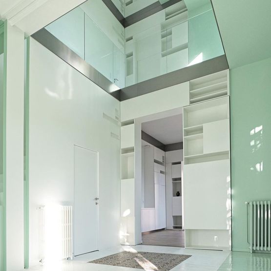  Plafond Miroir Toile Tendu pour Bureaux et Espaces d&#039;Accueil | Like Mirror Mirolege - Faux-plafonds tendus