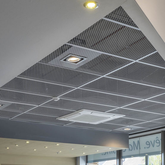 Plafond Suspendu En Metal Deploye Gmplac Metal Deploye Gmplac Plafond Suspendu En Metal Deploye Gmplac Metal Deploye Gmplac