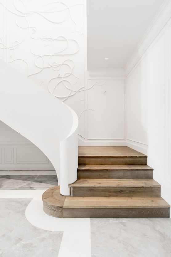Planche vieillies ou usées en chêne massif pour escaliers | Habillage d’escaliers