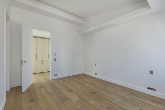 Plancher massif et semi-massif essence chêne pour usages en intérieur | Manoir  - produit présenté par ARBONY