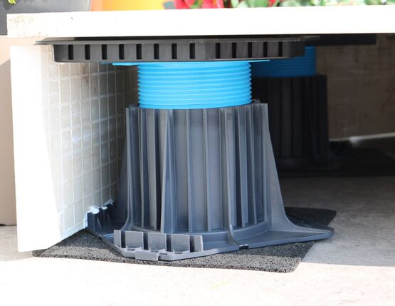  Plaque à dalle pour plots CLEMAN® - Plots pour terrasses