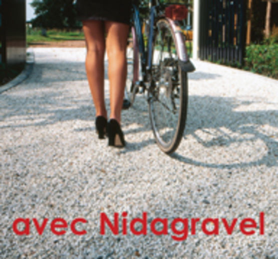 Plaque alvéolaire pour la stabilisation de graviers facilitant l&#039;infiltration des EP | Nidagravel - produit présenté par NIDAPLAST