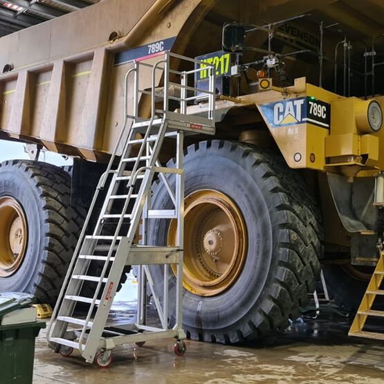  Plateforme ajustable pour les travaux en hauteur de construction et de maintenance | SAFESMART Easy Raise - CMT GROUP