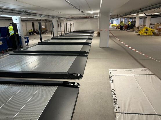  Plateforme de stationnement à déplacement latéral | DE-10 - Plateau tournant voiture