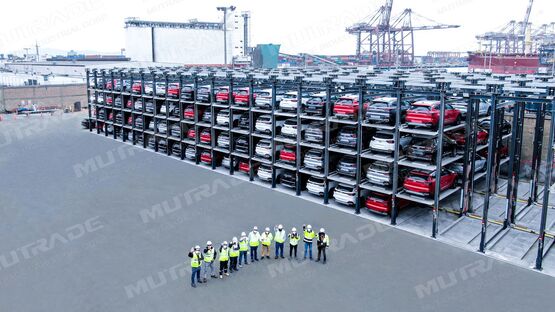 Plateforme de stationnement à quatre colonnes et quatre niveaux | Hydro-Park 3230 - produit présenté par CARPARK SYSTEM