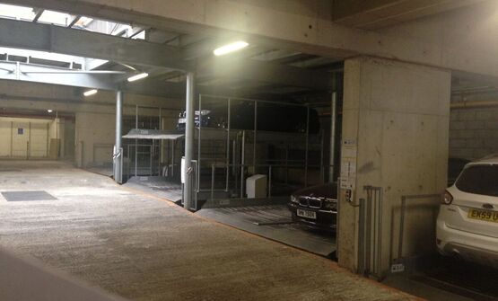  Plateforme de stationnement pour 2 véhicules avec fosse | Idealift - Plate-forme de superposition pour véhicules