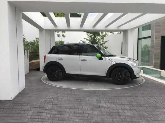 Plateformes tournantes pour une manoeuvre facile des véhicules | PG40 - PG45 - PG50 - produit présenté par CARPARK SYSTEM