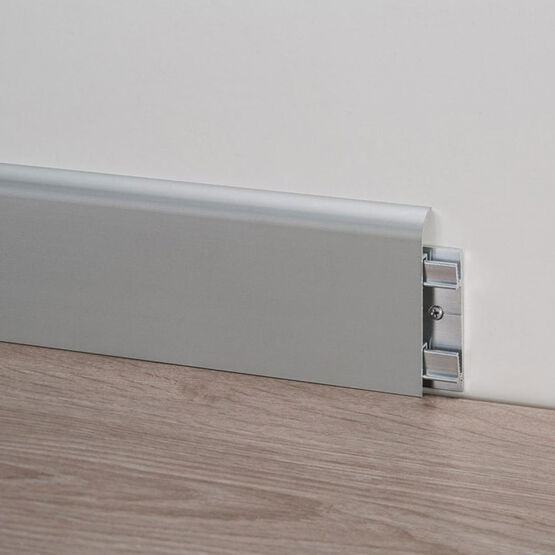 Plinthe à emboîtement | METAL LINE 92 – aluminium anodisé argenté jonction sol-mur système clip