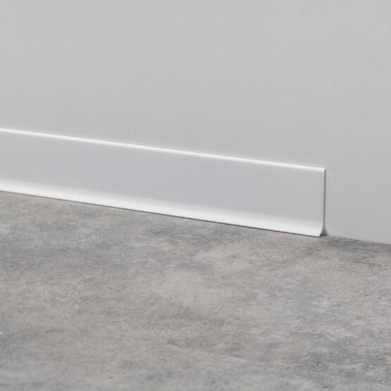 Plinthe métallique cintrables | METAL LINE 90 – aluminium anodisé jonction sol-mur parquet flottant et carrelage