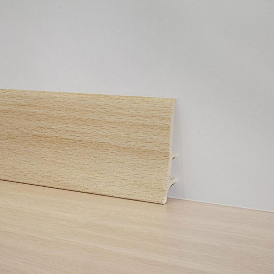 Plinthes en PVC expansé | PVC LINE 8607 résistantes aux chocs pour sols flottants