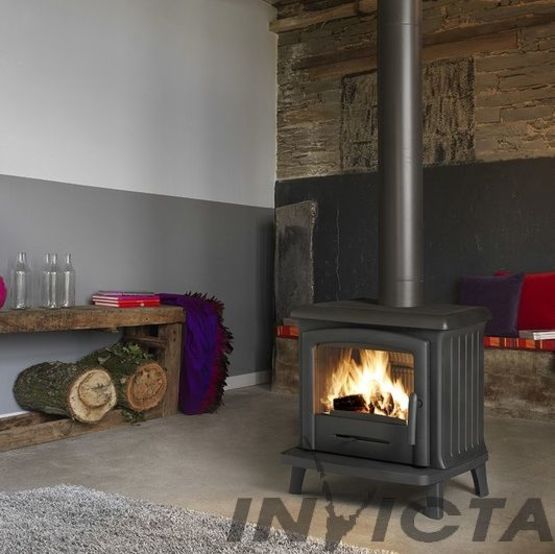  Poêle à bois en fonte 6 kW avec post combustion | Norik 9121-44 - INVICTA