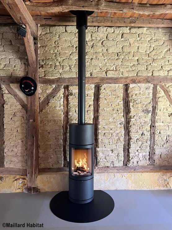  Poêle à bois en fonte avec surface lisse ou à relief | Greena Leda  - Poêle à bois