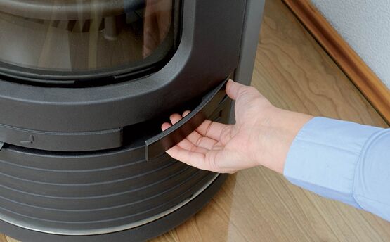 Poêle à bois en fonte de forme arrondie | Novia Leda  - produit présenté par BEST FIRES