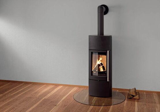 Poêle à bois en fonte | Delta Plus Leda - BEST FIRES