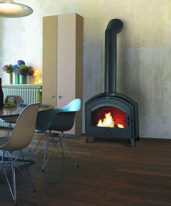  Poêle à bois en fonte | Stimo 6101-44 - INVICTA