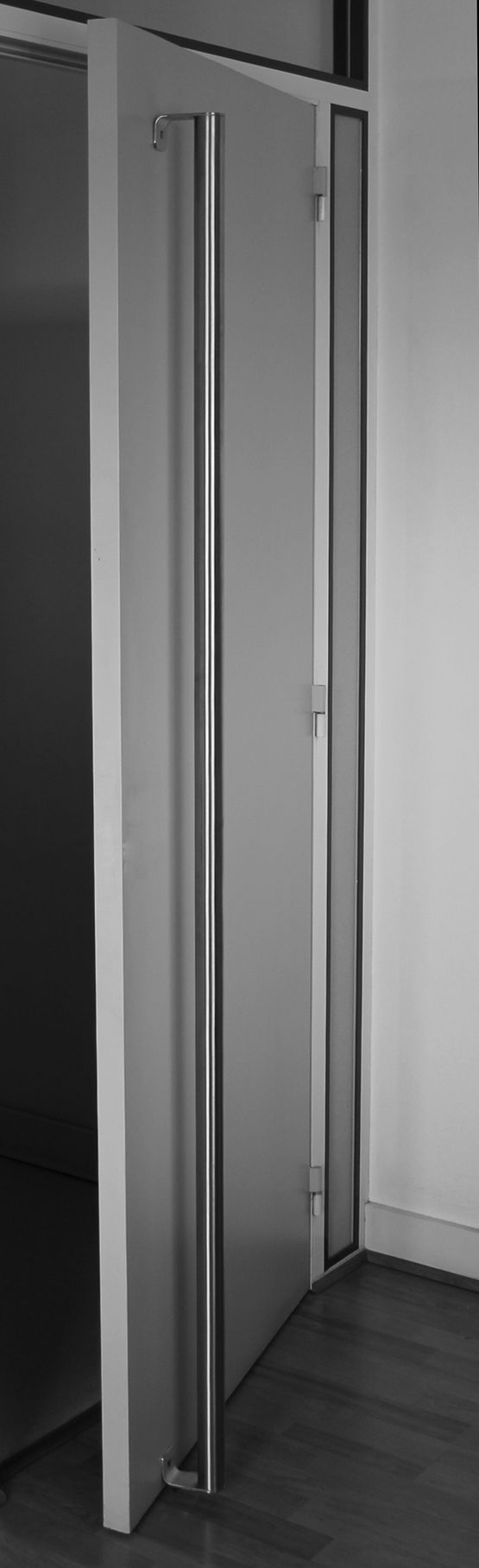  Poignée métallique en différentes hauteurs | Poignée de porte - BILCOCQ